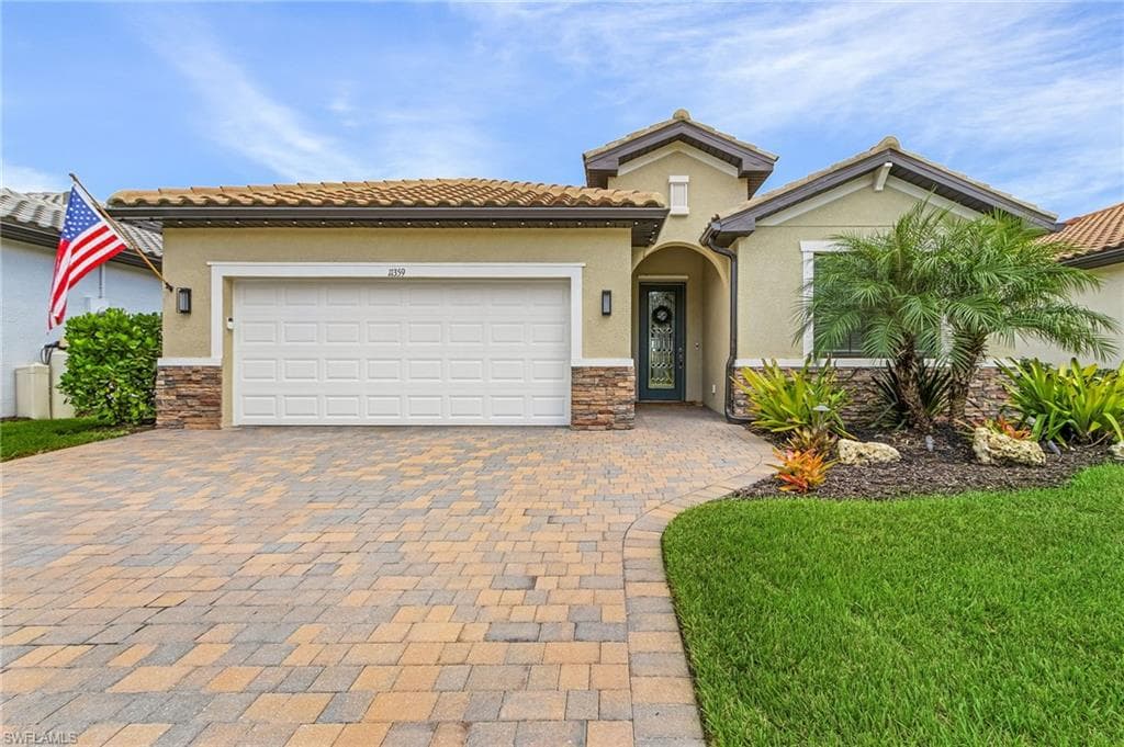 11359 Shady Blossom DR FORT MYERS, FL 33913