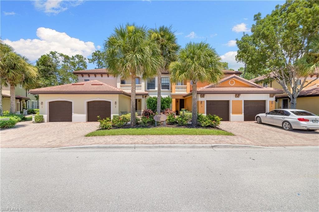 1337 Corso Palermo CT 2504 NAPLES, FL 34105