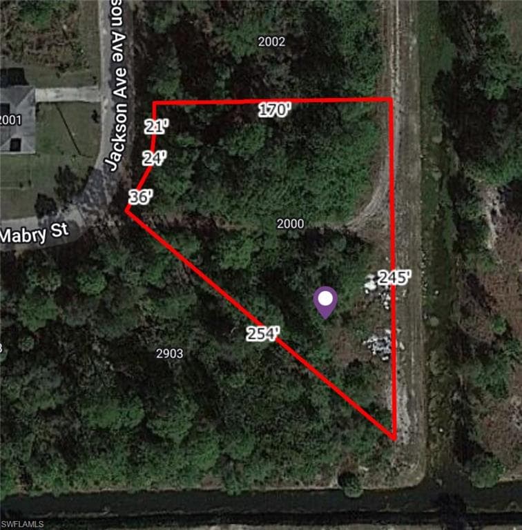 2000 Jackson AVE ALVA, FL 33920