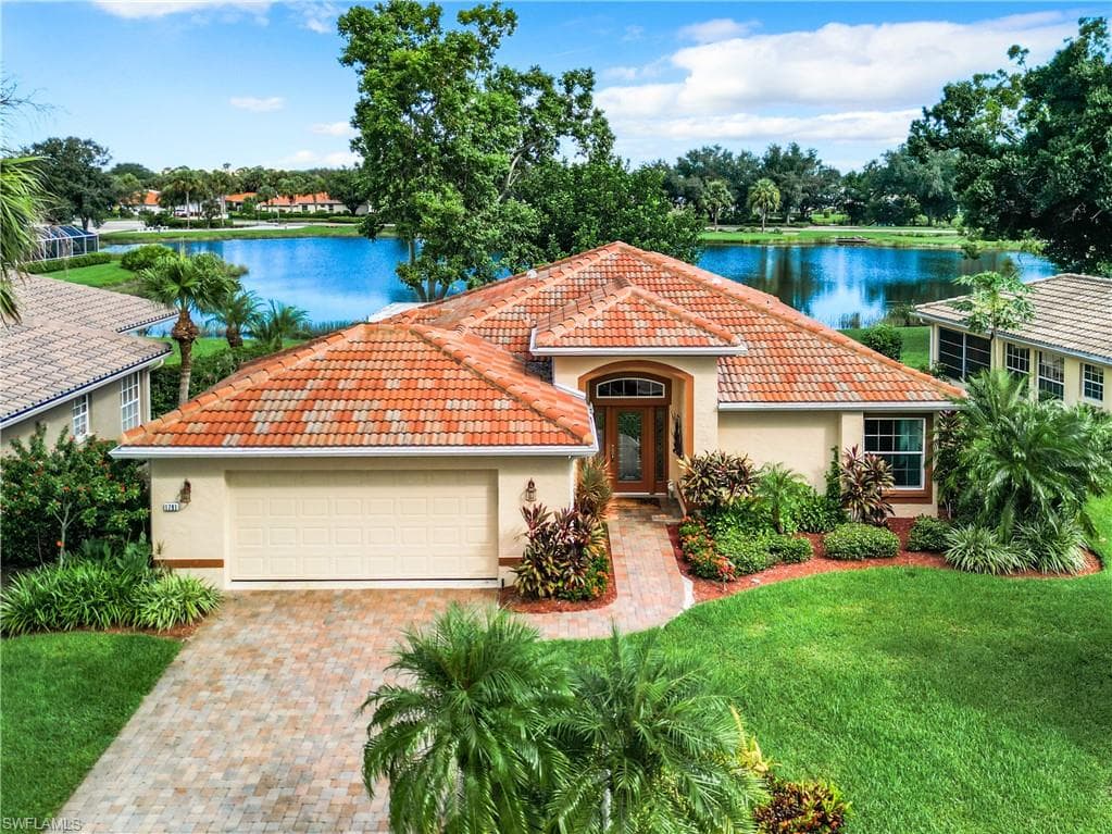 1791 Corona Del Sire DR NORTH FORT MYERS, FL 33917