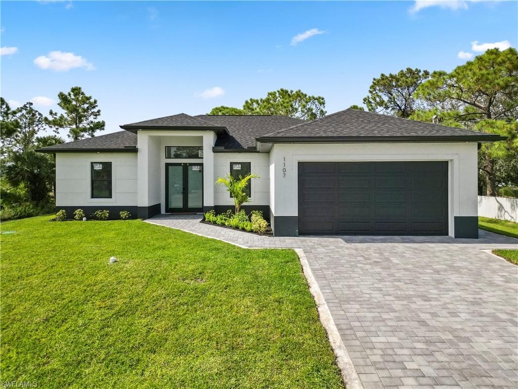 1107 Lee AVE LEHIGH ACRES, FL 33972