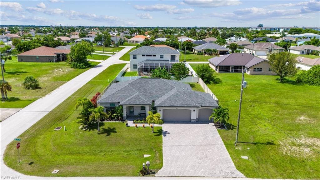 3918 SW 14th PL CAPE CORAL, FL 33914