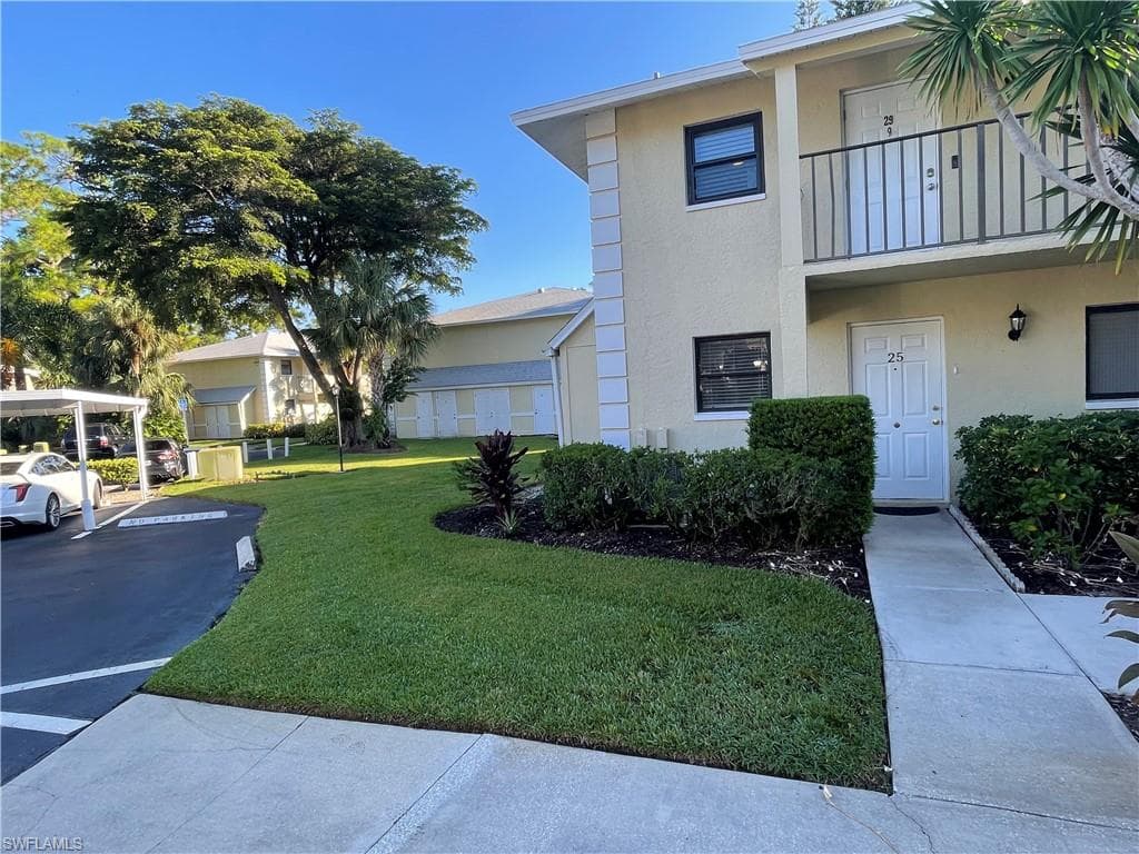 28150 Pine Haven WAY 25 BONITA SPRINGS, FL 34135