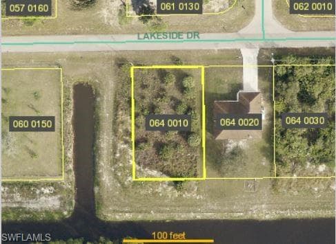 950 Lakeside DR LEHIGH ACRES, FL 33974
