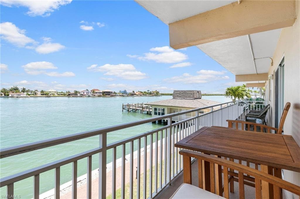 1200 Edington PL A202 MARCO ISLAND, FL 34145