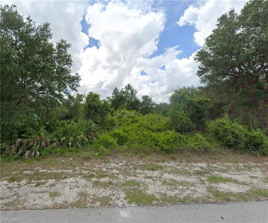 2519 74th ST W LEHIGH ACRES, FL 33971