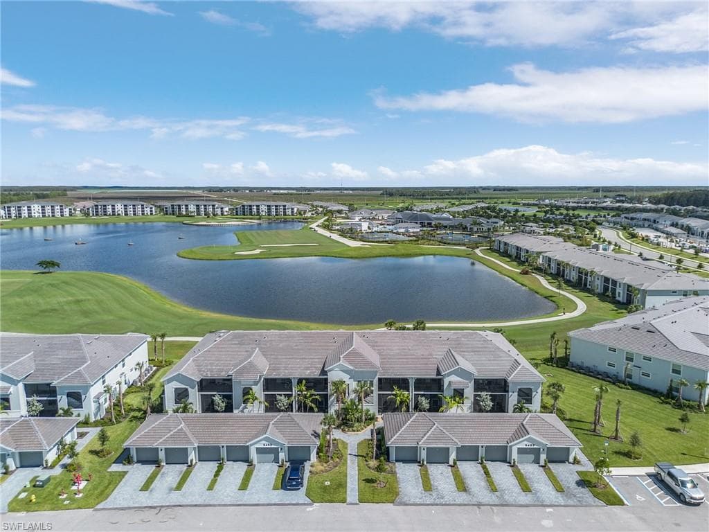5453 DOUBLE EAGLE CIR 3124