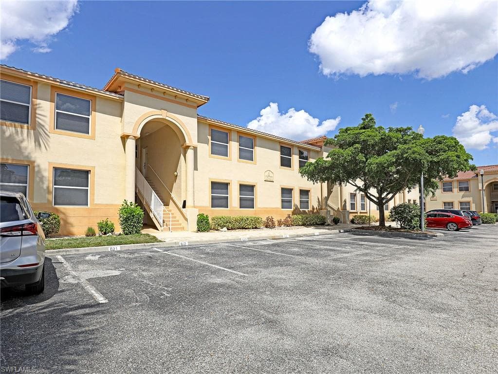 15401 Bellamar CIR 613 FORT MYERS, FL 33908