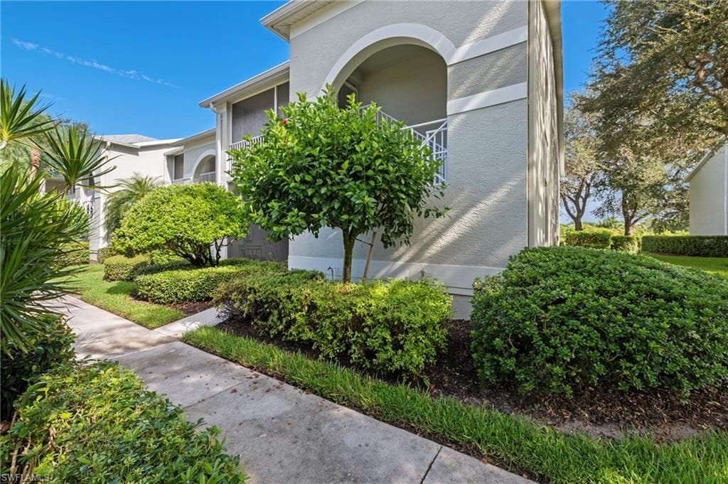 26931 Clarkston DR 106 BONITA SPRINGS, FL 34135