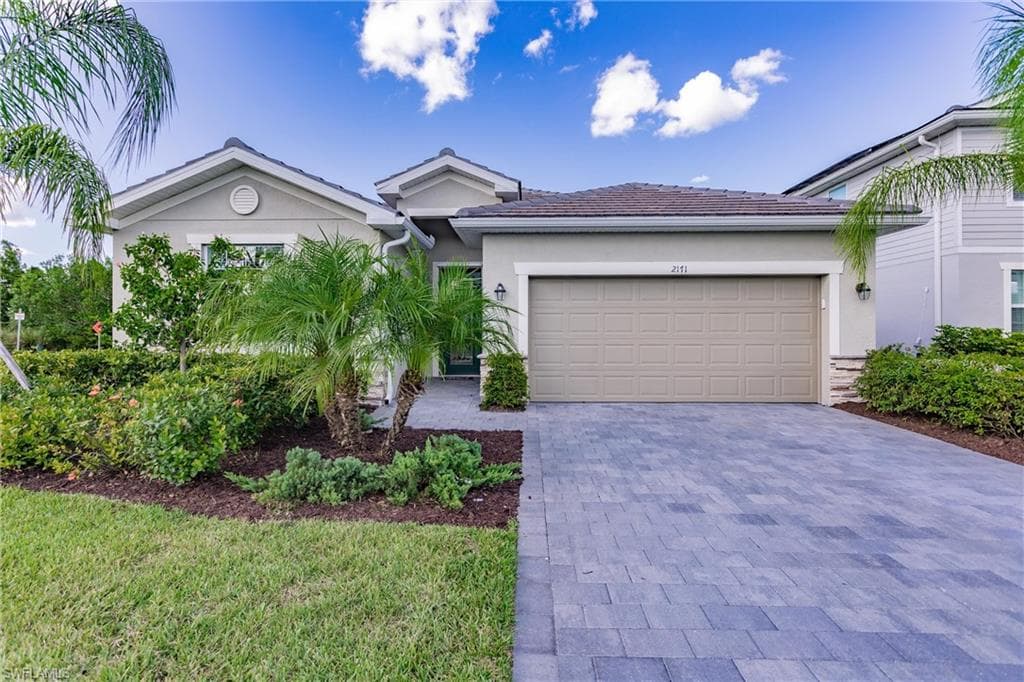 2171 Cara Cara WAY NAPLES, FL 34120