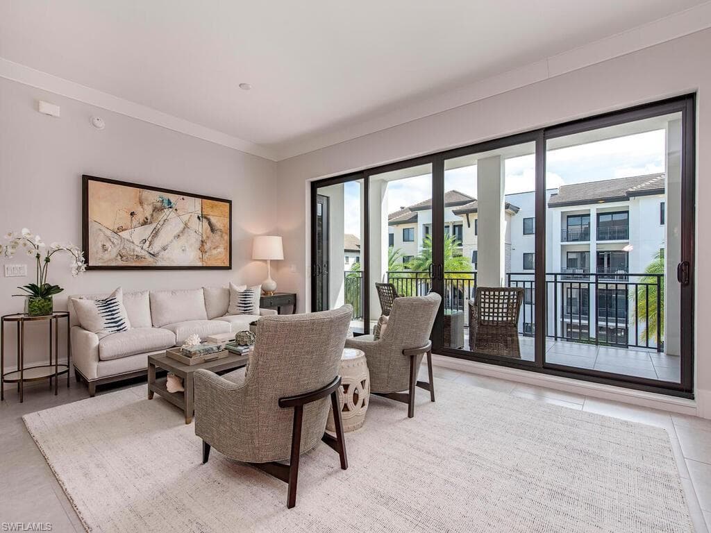 1030 3rd AVE S 406 NAPLES, FL 34102