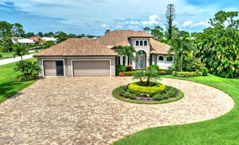 4050 CAPE COLE BLVD PUNTA GORDA, FL 33955