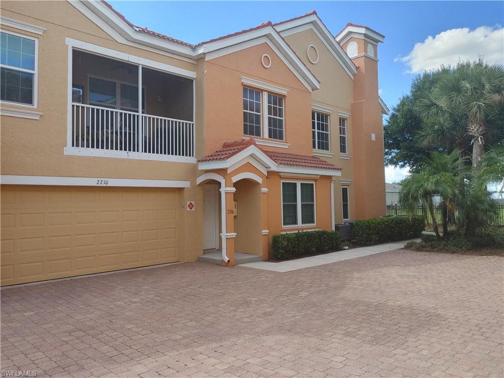 1806 Concordia Lake CIR 2210 CAPE CORAL, FL 33909
