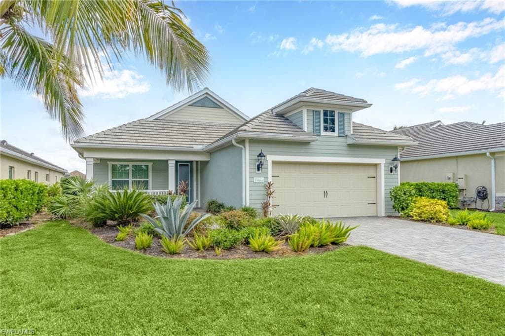 19866 Coconut Harbor CIR FORT MYERS, FL 33908