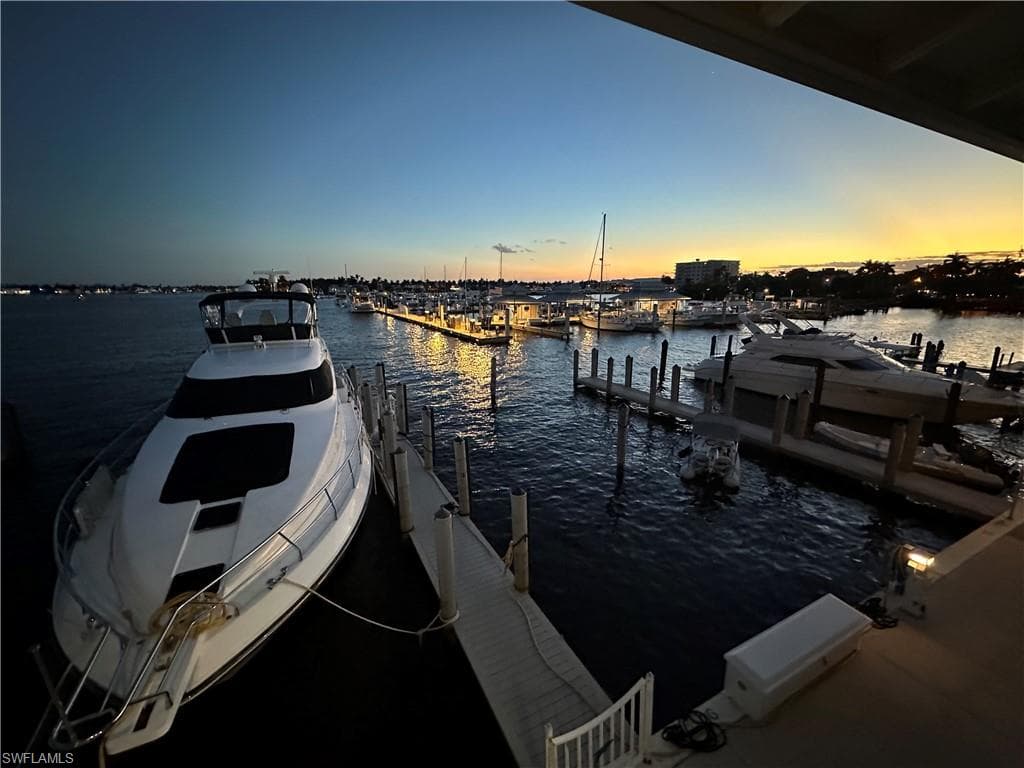 900 Broad AVE S 251 NAPLES, FL 34102