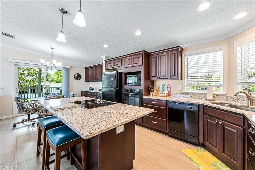 153 Rookery RD NAPLES, FL 34114