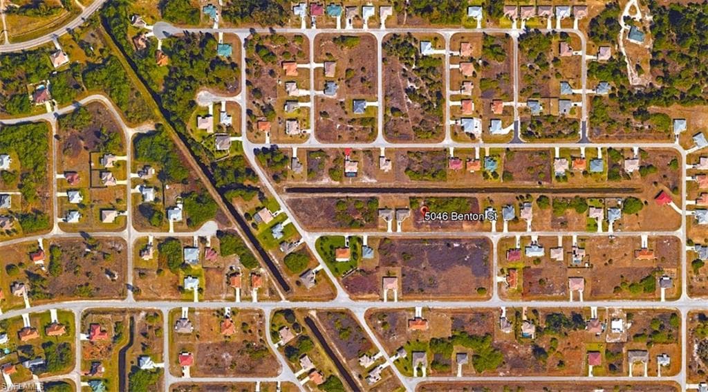5046 Benton ST LEHIGH ACRES, FL 33971