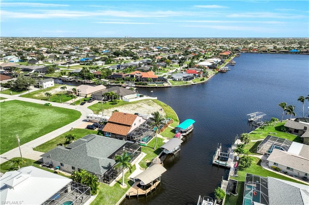 1308 SW 43rd ST CAPE CORAL, FL 33914