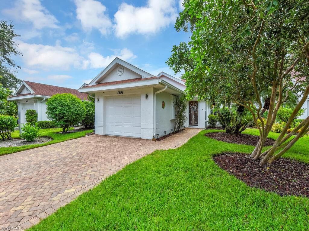 4899 Europa DR NAPLES, FL 34105