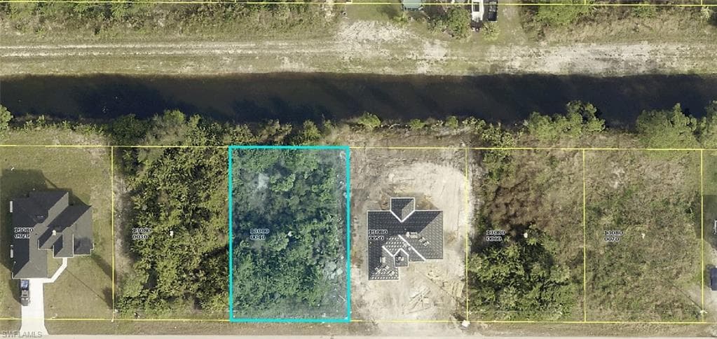841 Theodore Vail ST E LEHIGH ACRES, FL 33974