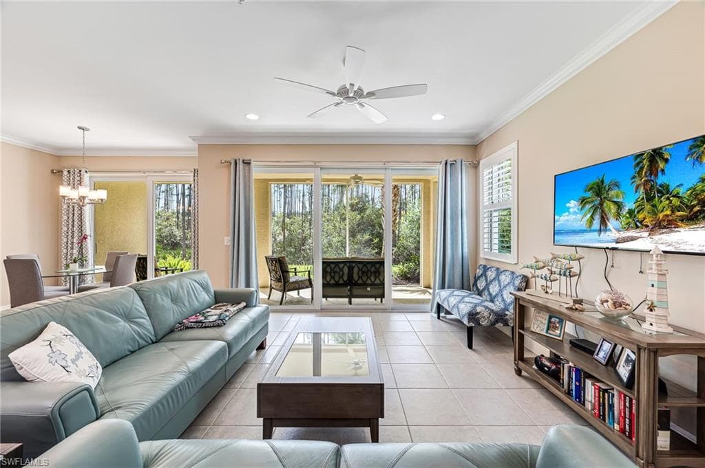 6969 Avalon CIR 1504 NAPLES, FL 34112
