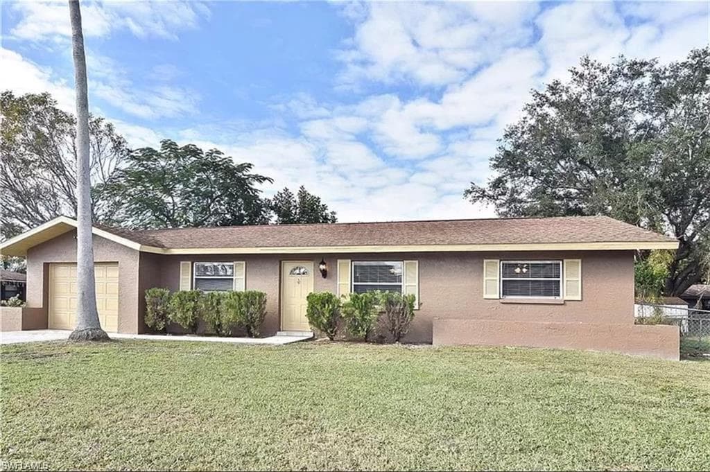 17384 Oriole RD FORT MYERS, FL 33967