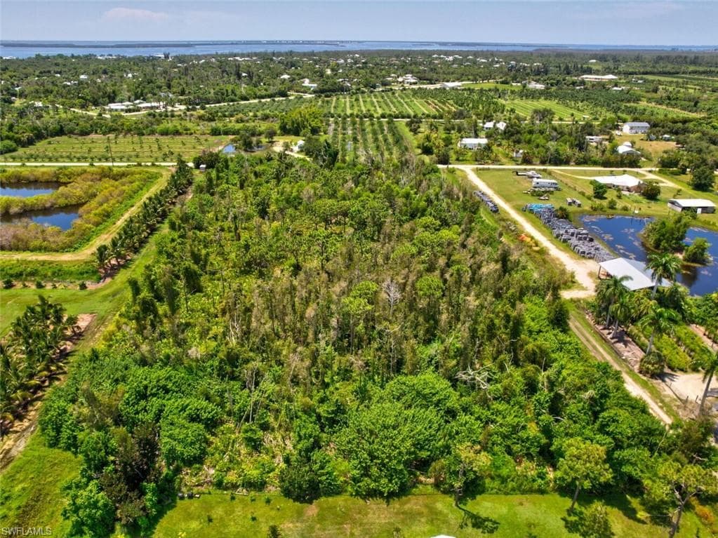 6911 Sunrise LN BOKEELIA, FL 33922