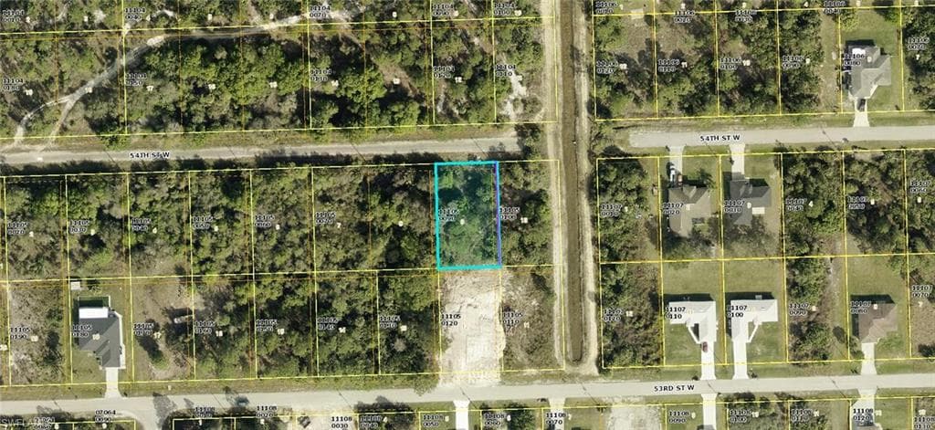 3217 54th ST W LEHIGH ACRES, FL 33971