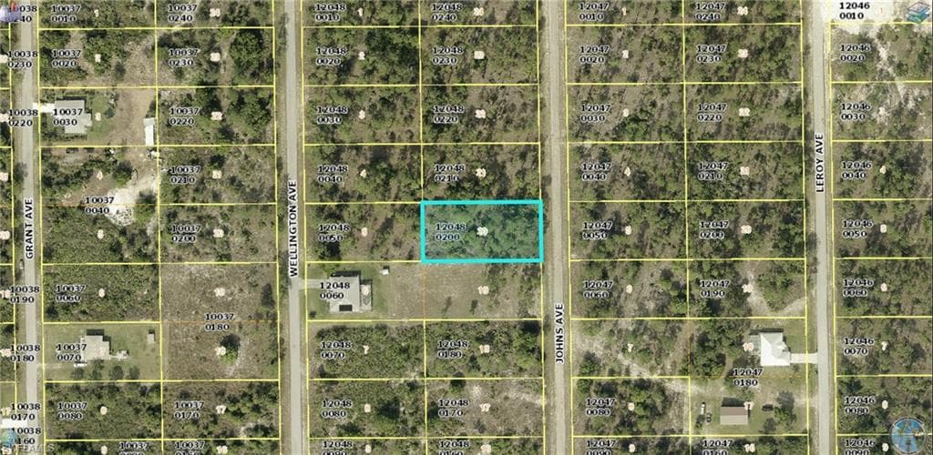 1115 Johns AVE LEHIGH ACRES, FL 33972