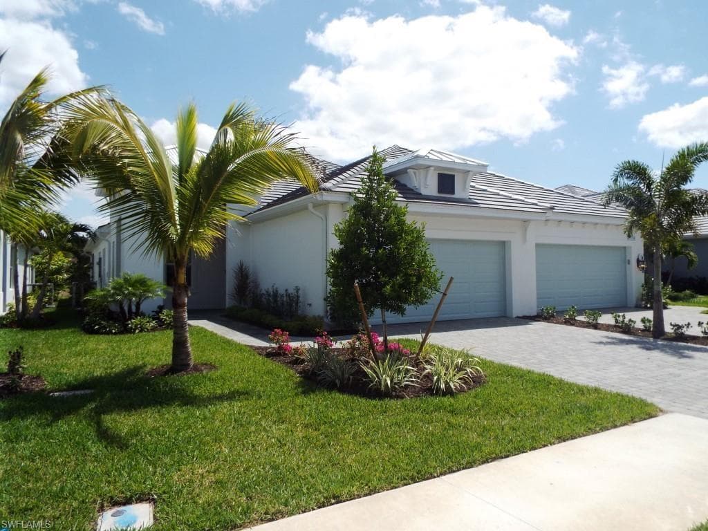 11704 Solano DR FORT MYERS, FL 33966