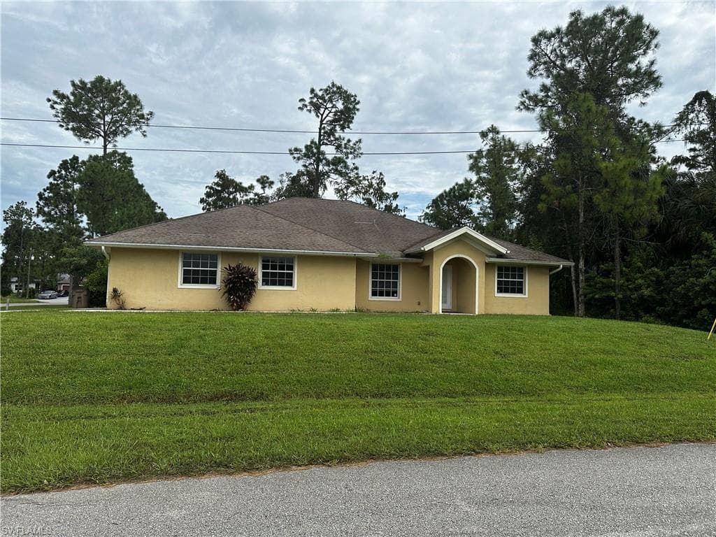 5330 Beck ST LEHIGH ACRES, FL 33971