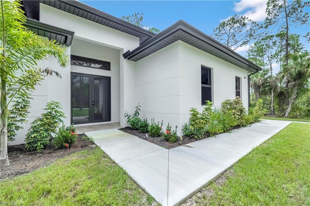3960 8th AVE SE NAPLES, FL 34117