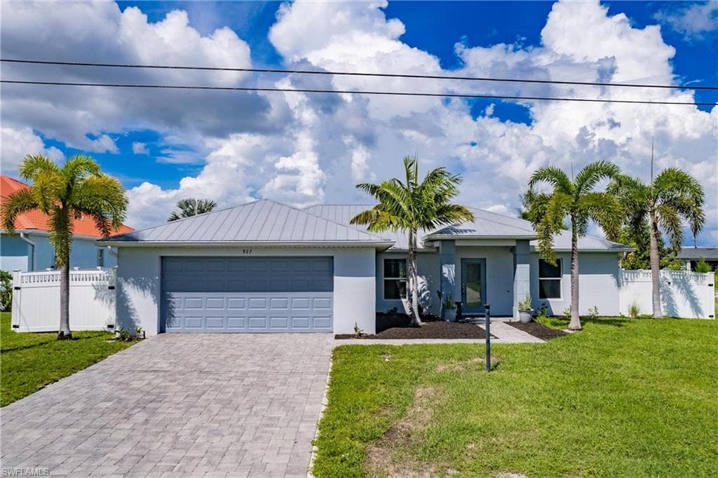 927 SW 37th ST CAPE CORAL, FL 33914
