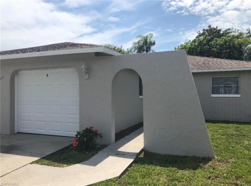 104 SE 16th PL B CAPE CORAL, FL 33990