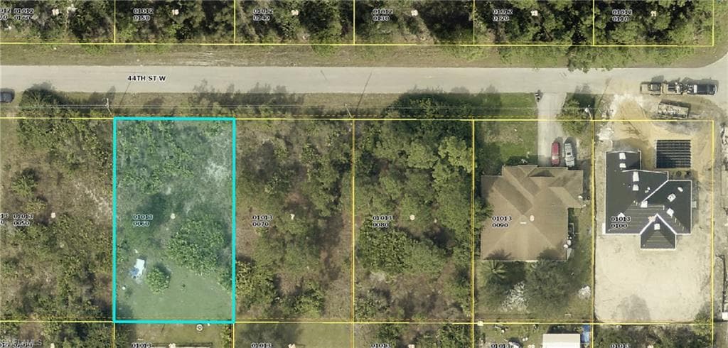 2909 44th ST W LEHIGH ACRES, FL 33971
