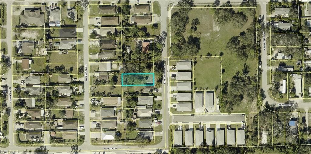 26630 Streetsboro LN BONITA SPRINGS, FL 34135