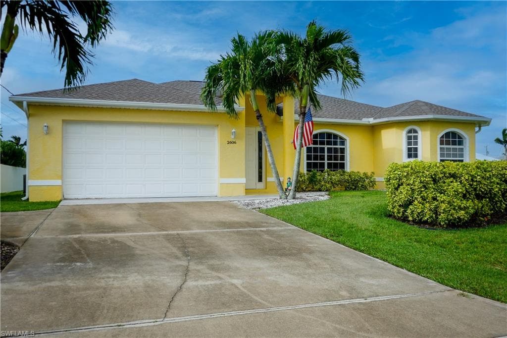 2606 beach PKWY W CAPE CORAL, FL 33914