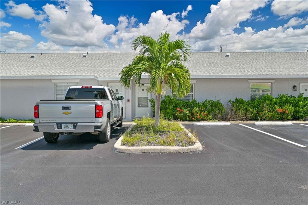 4513 SW 8th CT 111 CAPE CORAL, FL 33914