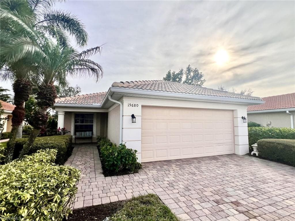 19680 Villa Rosa LOOP ESTERO, FL 33967