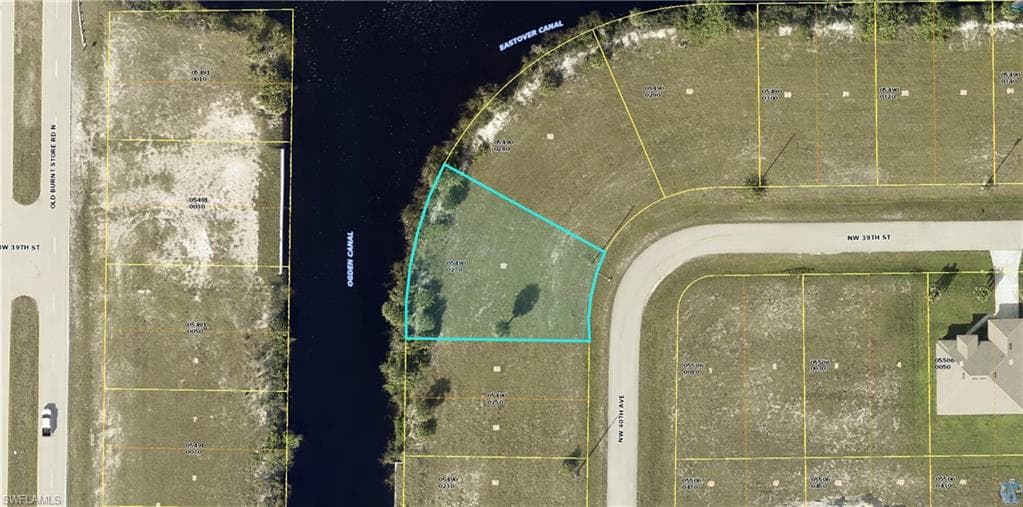 3844 NW 40th AVE CAPE CORAL, FL 33993