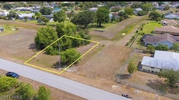 664 Manhattan ST E LEHIGH ACRES, FL 33974