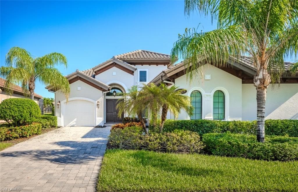 7329 LANTANA WAY NAPLES, FL 34119