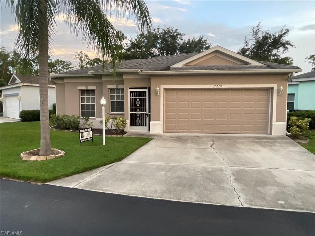 10710 San Tropez CIR ESTERO, FL 33928