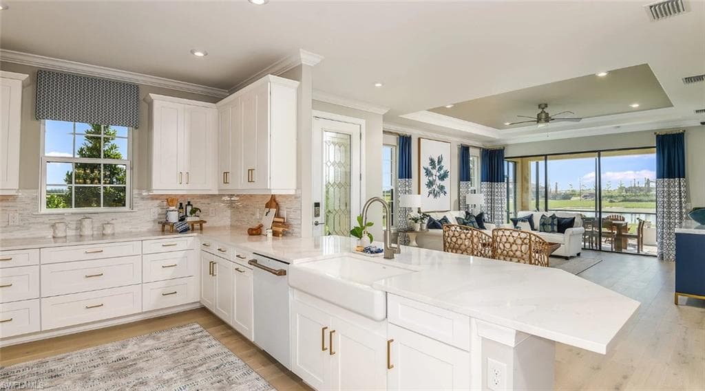 15542 Vittorio ST NAPLES, FL 34114