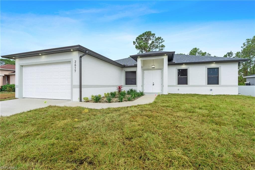 2617 19th ST W LEHIGH ACRES, FL 33971