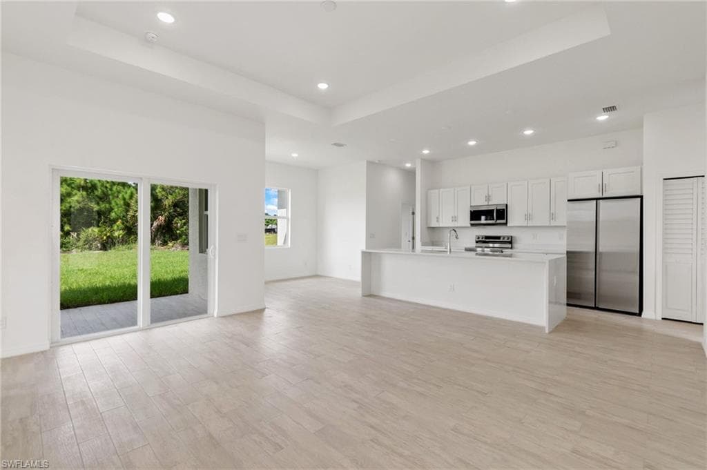 3100 Pearl AVE S LEHIGH ACRES, FL 33976