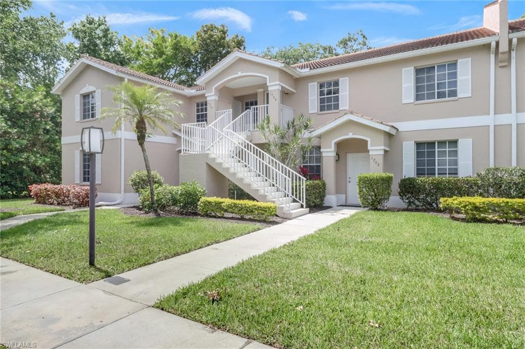 8075 Tiger CV 1707 NAPLES, FL 34113