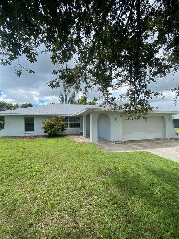 516 SE 17th ST CAPE CORAL, FL 33990