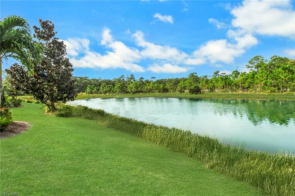 7104 Dominica DR NAPLES, FL 34113
