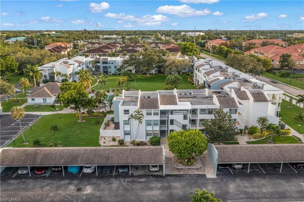 5959 Winkler RD 320 FORT MYERS, FL 33919